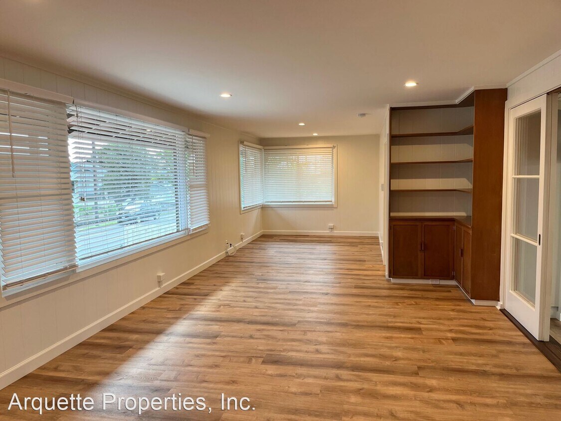 Foto principal - 3 br, 1.5 bath House - 2358 Liliha Street