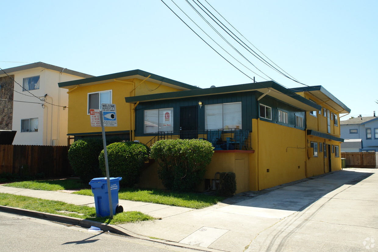 Primary Photo - 1310 Burnett St