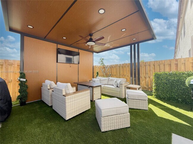 Foto del edificio - 12373 NW 24th Pl
