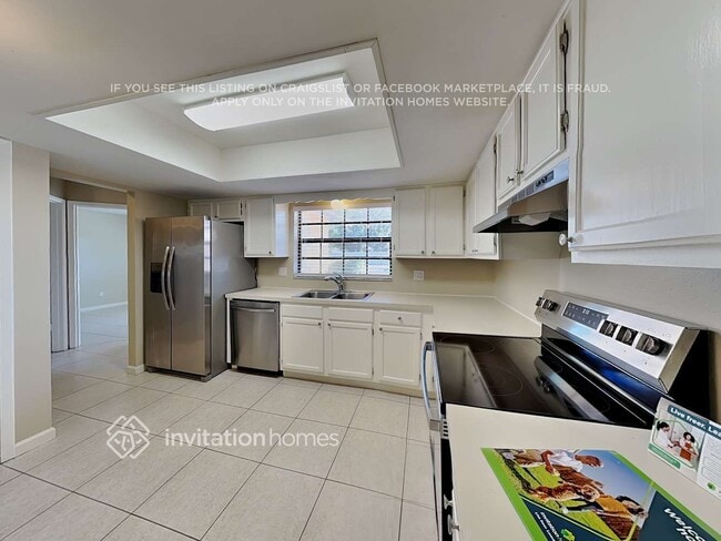 Building Photo - 954 Finrod Way