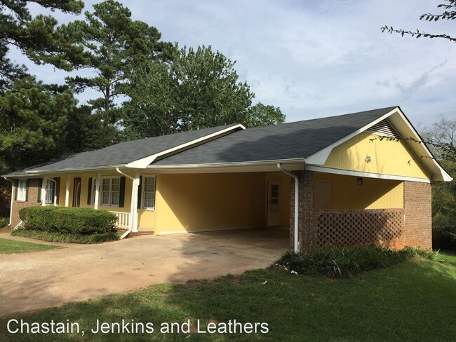 Building Photo - 3 br, 2 bath House - 315 Forest Heights Drive