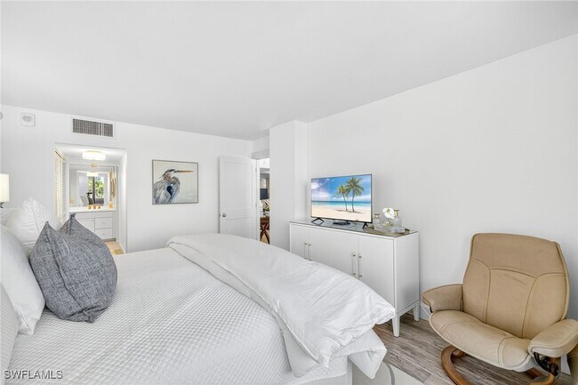 Foto del edificio - 4001 Gulf Shore Blvd N