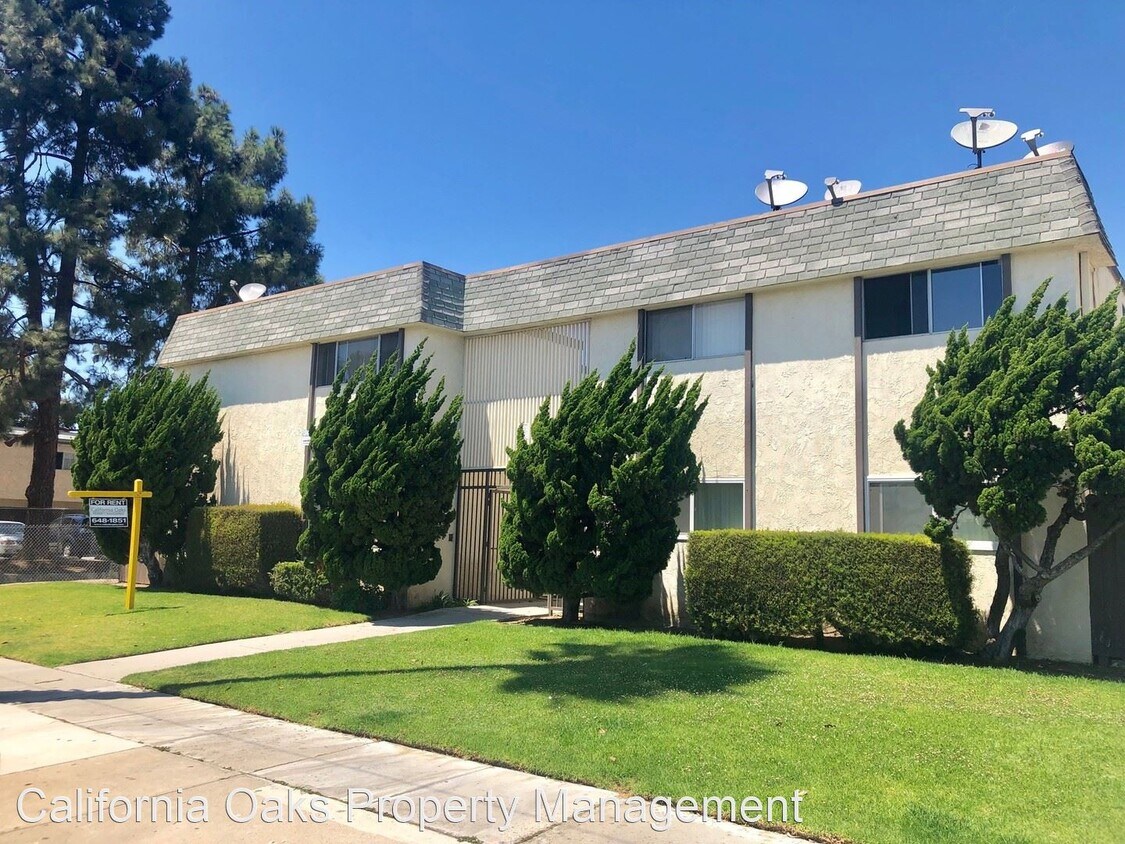 Foto principal - 6329 Nightingale St