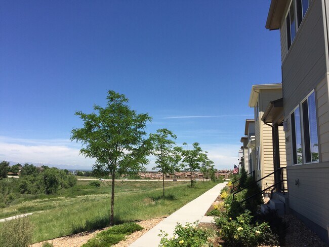 Building Photo - 9627 Dunning Cir