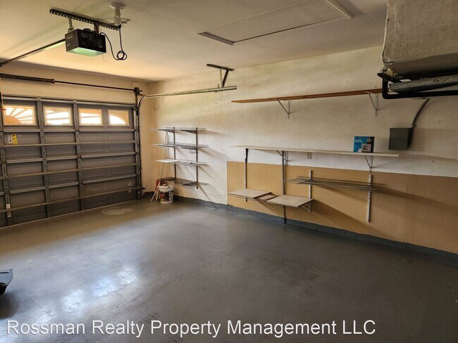 Foto del edificio - 3 br, 2 bath House - 567 CHarwood Ave S