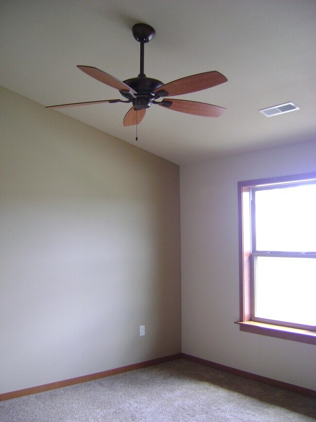 Foto del edificio - W140N10565 W Fond Du Lac Ave