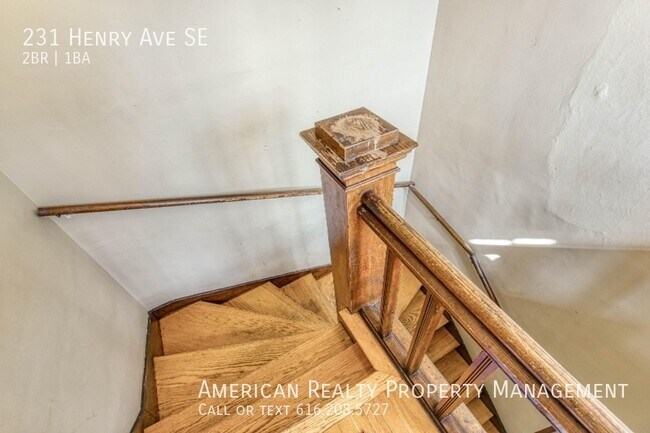 Foto del edificio - 231 Henry Ave SE