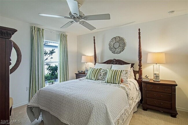 Foto del edificio - 10072 Oakhurst Way