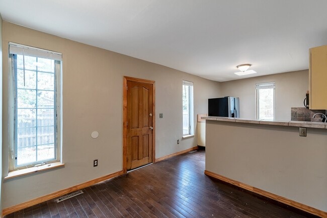 Building Photo - 3834 N Pecos St