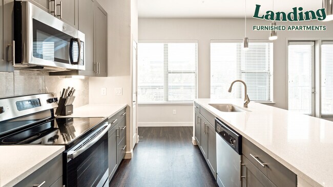 Foto del edificio - 2710 Routh Creek Pkwy