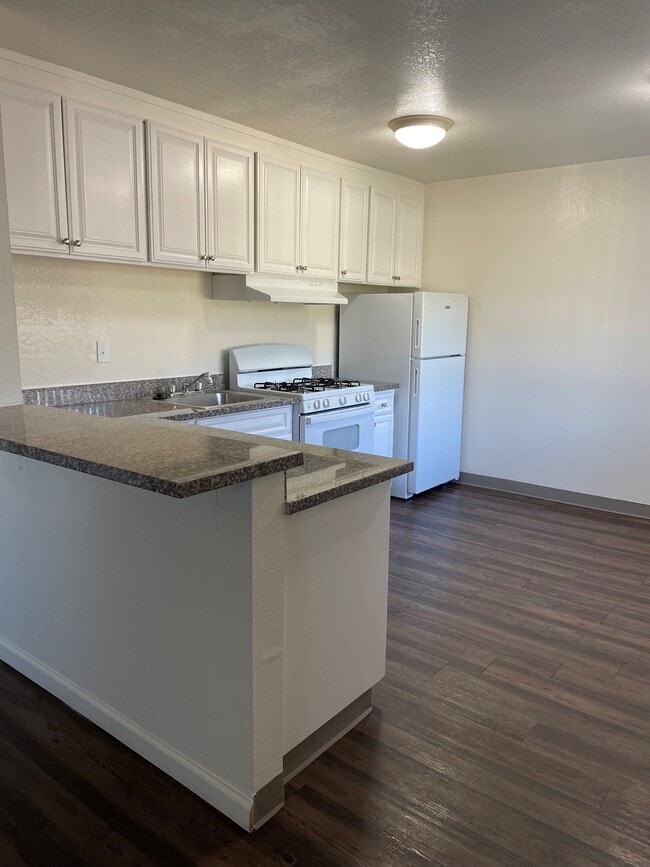 Building Photo - Dover Park Apartments