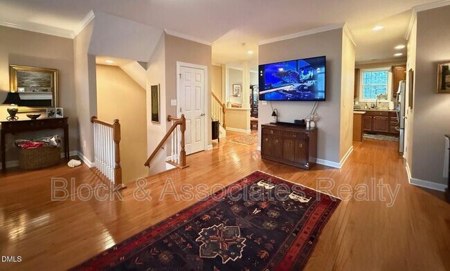 Foto del edificio - 4008 Abbey Park Way