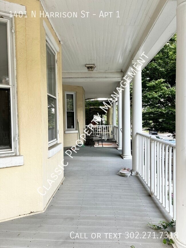 Foto del edificio - 1401 N Harrison St