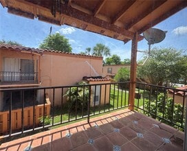 Building Photo - 7208 Fairway Dr