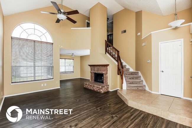 Foto del edificio - 2411 Bennington Dr