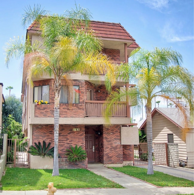 Building Photo - 1148 Raymond Ave