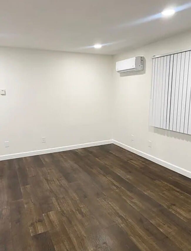 Photo - 9858 Acacia Ave (Garden Grove, CA) Apartment