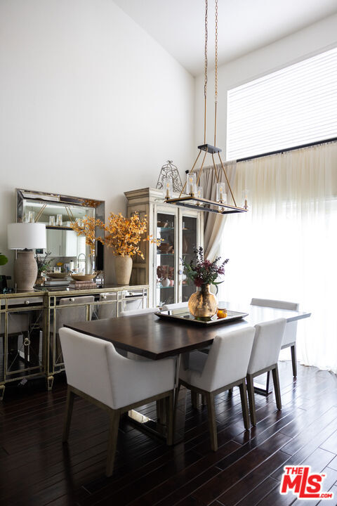 Foto del edificio - 22625 Copper Hill Dr