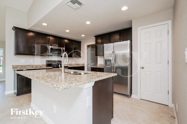 Foto del edificio - 1114 SW 40th Terrace