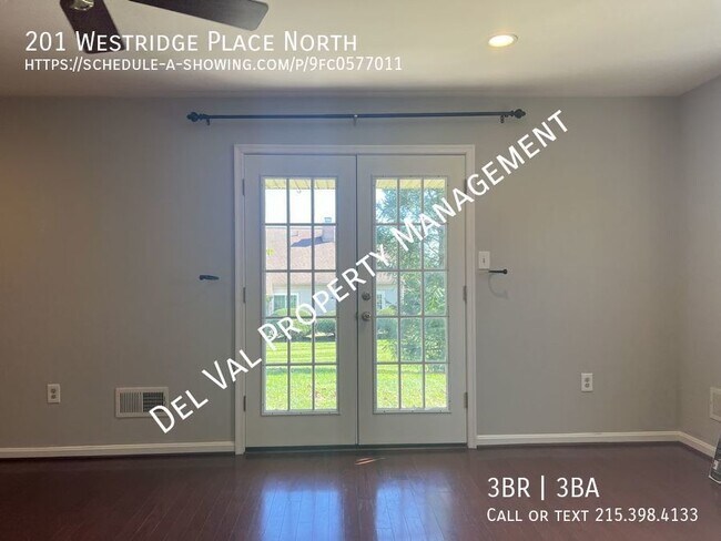 Foto del edificio - Spacious 3-Bd Townhome For Rent -  201 Wes...
