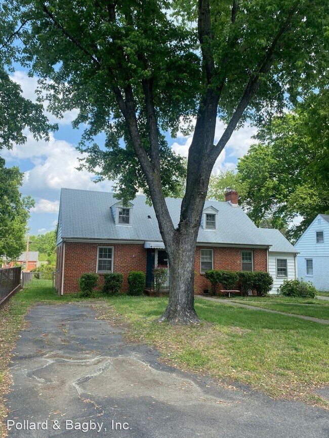 Building Photo - 4 br, 1.5 bath House - 6410 Monument Ave.