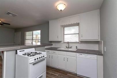 Building Photo - 224 Gurley Ln
