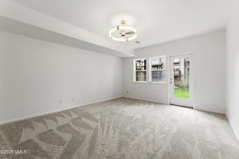 Foto del edificio - 18 Chelsea Ct