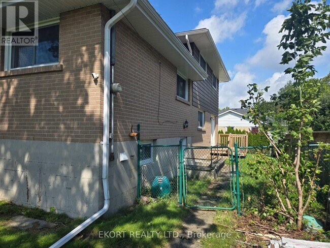 Photo du bâtiment - 12 Edgehill Rd