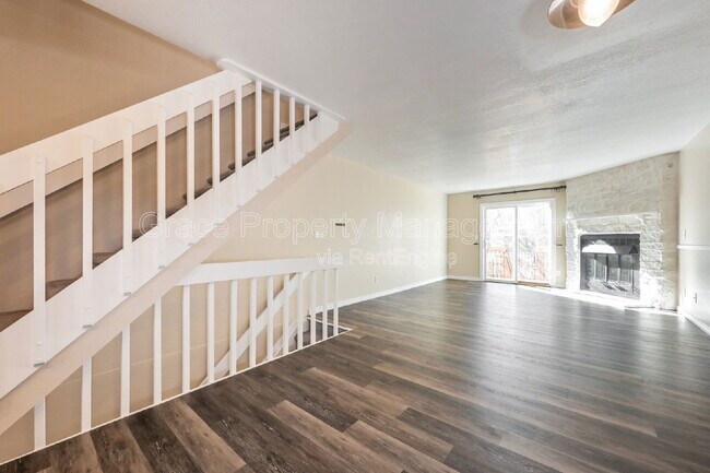 Foto del edificio - 8165 S Fillmore Way