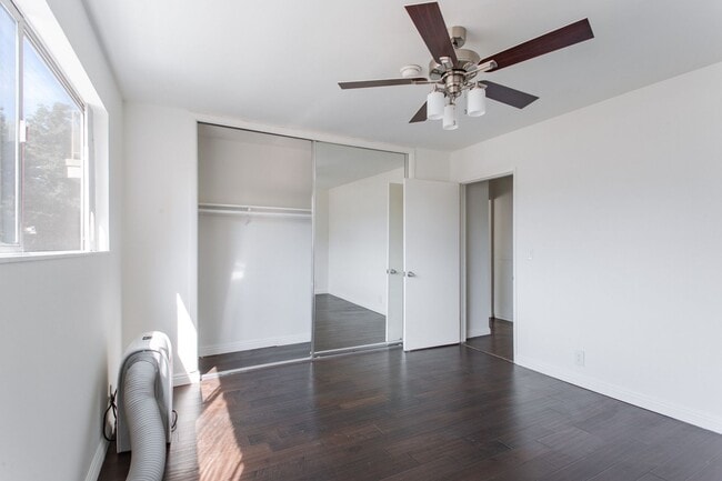 Interior Photo - 725 Hayworth Apartments
