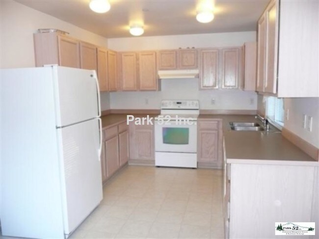 Foto del edificio - 1241 Evans Ct