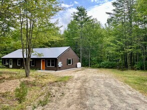 Building Photo - 648 Sturtevant Hill Rd