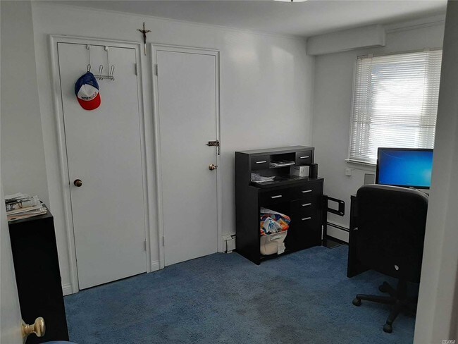 Building Photo - 47 Trenton Ave
