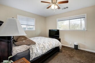 Building Photo - 2081 Wakefield Way