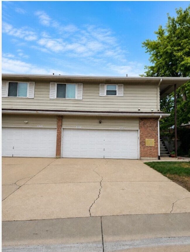 Building Photo - Orangewood