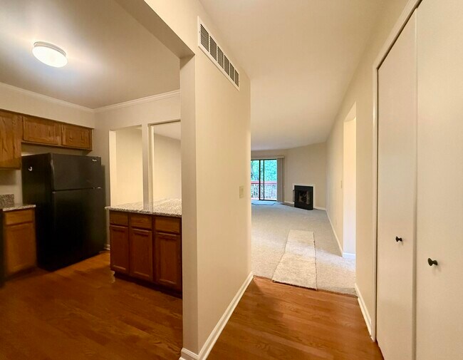 Foto del edificio - 11849 Sycamore Rd