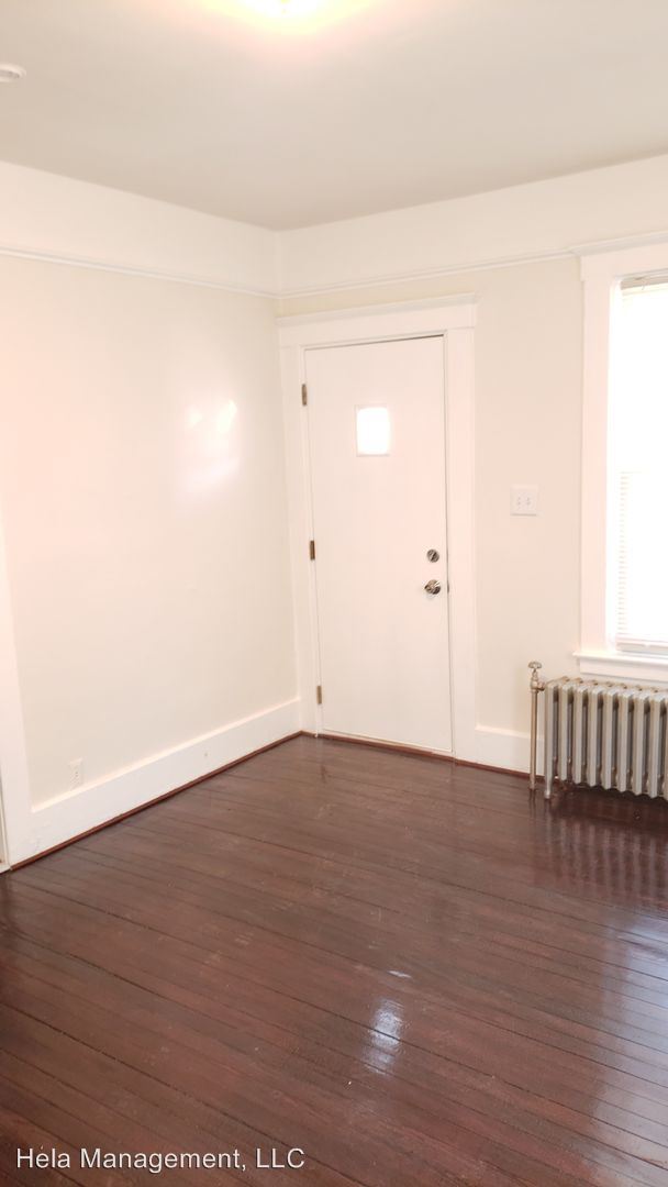 Foto del edificio - 9503 Mitchell St