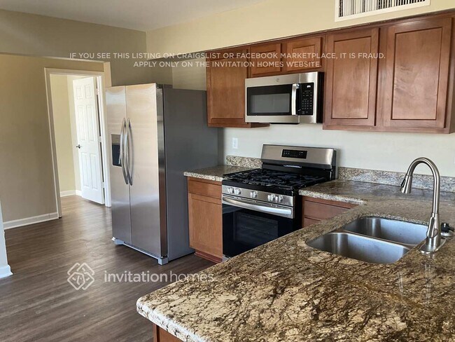 Foto del edificio - 1522 W Hartford Ave