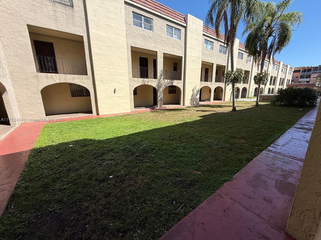 Primary Photo - 6625 W 4th Ave