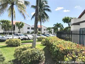 Foto del edificio - 9431 Fontainebleau Blvd