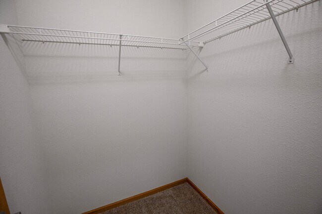 Interior Photo - Granite Shores