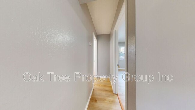 Foto del edificio - 6506 Foothill Blvd