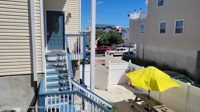 Foto del edificio - 223 Carteret Ave