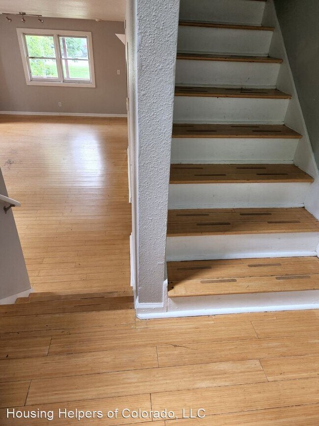 Foto del edificio - 3 br, 2 bath House - 2512 Mapleton Avenue #B