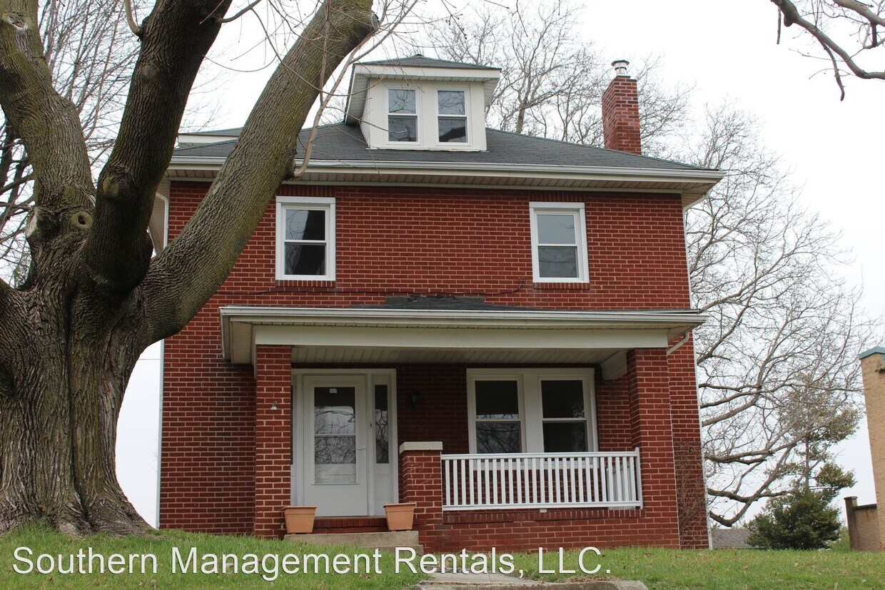 Primary Photo - 3 br, 1 bath House - 995 Carlisle Road