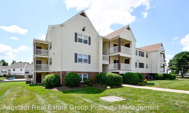Building Photo - 2 br, 2 bath House - 102 Chesterfield Lane...