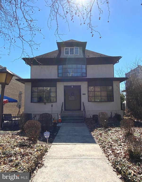 Foto del edificio - 762 E High St