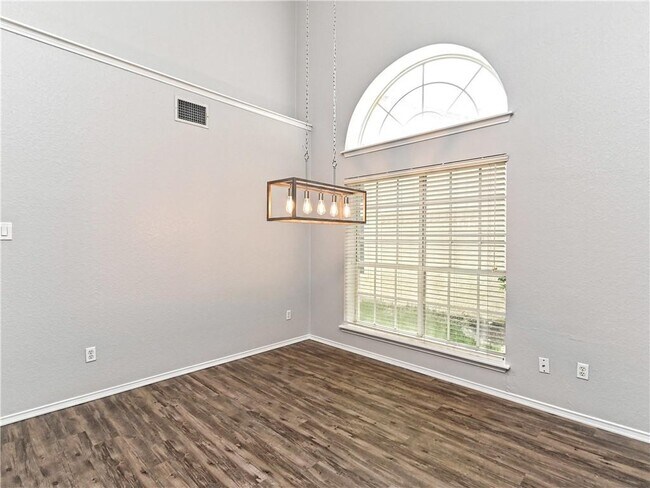 Building Photo - 3512 Texas Topaz Dr