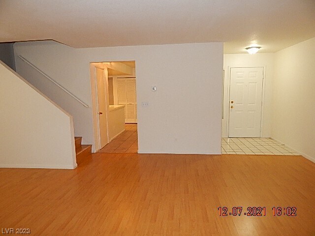 Building Photo - 1641 N Sand Canyon Dr