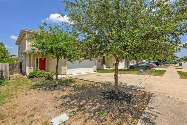 Foto del edificio - 383 Eagle Brook Ln